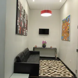 2* Отель Urbis A 10 Minutos Rua 25 De Marco, Bras,bom Retiro,a 2 Minutos Do Mirante Sampa Sky